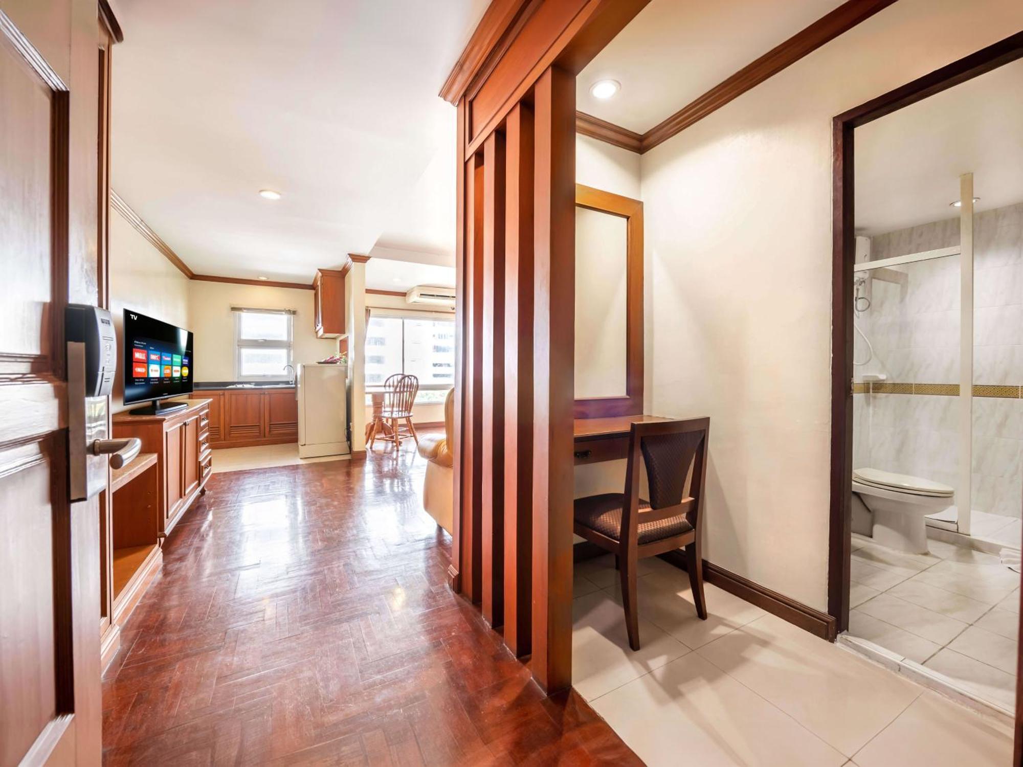 Royal Ivory Sukhumvit Nana Hotel Banguecoque Exterior foto
