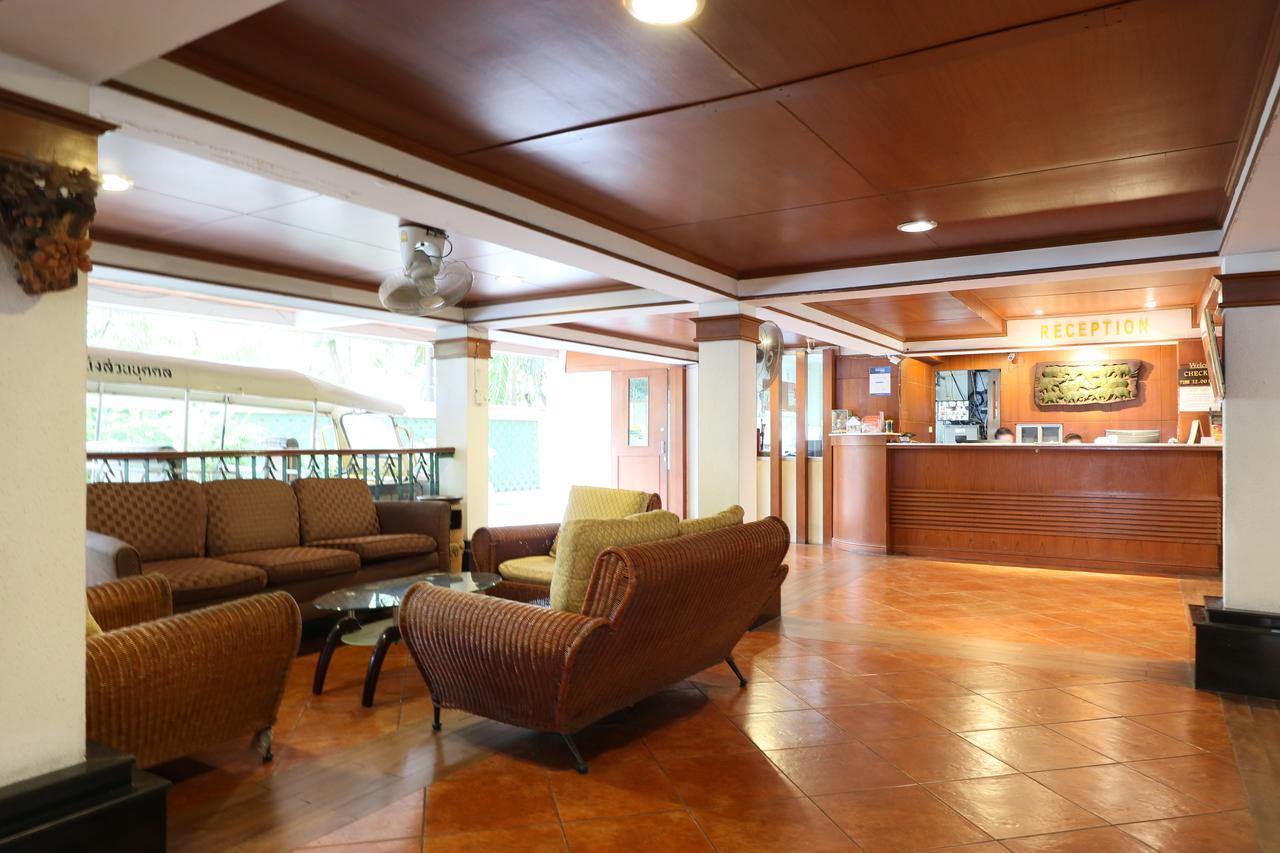 Royal Ivory Sukhumvit Nana Hotel Banguecoque Exterior foto