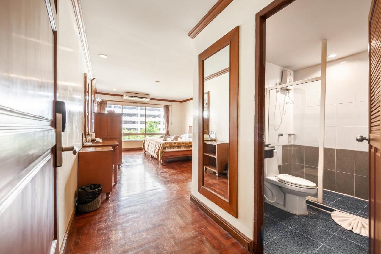 Royal Ivory Sukhumvit Nana Hotel Banguecoque Exterior foto